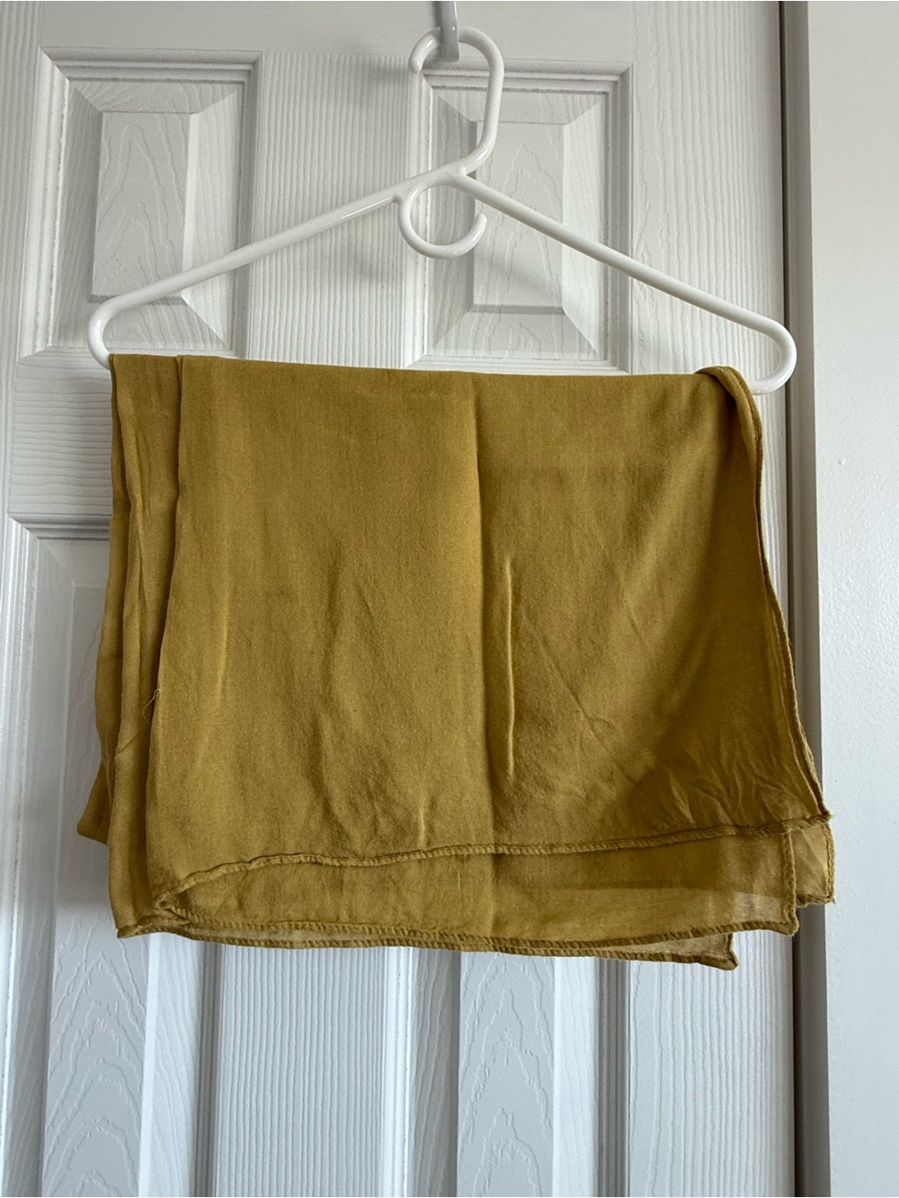 Vela - Guava Green Hijab - Picture 3 of 4